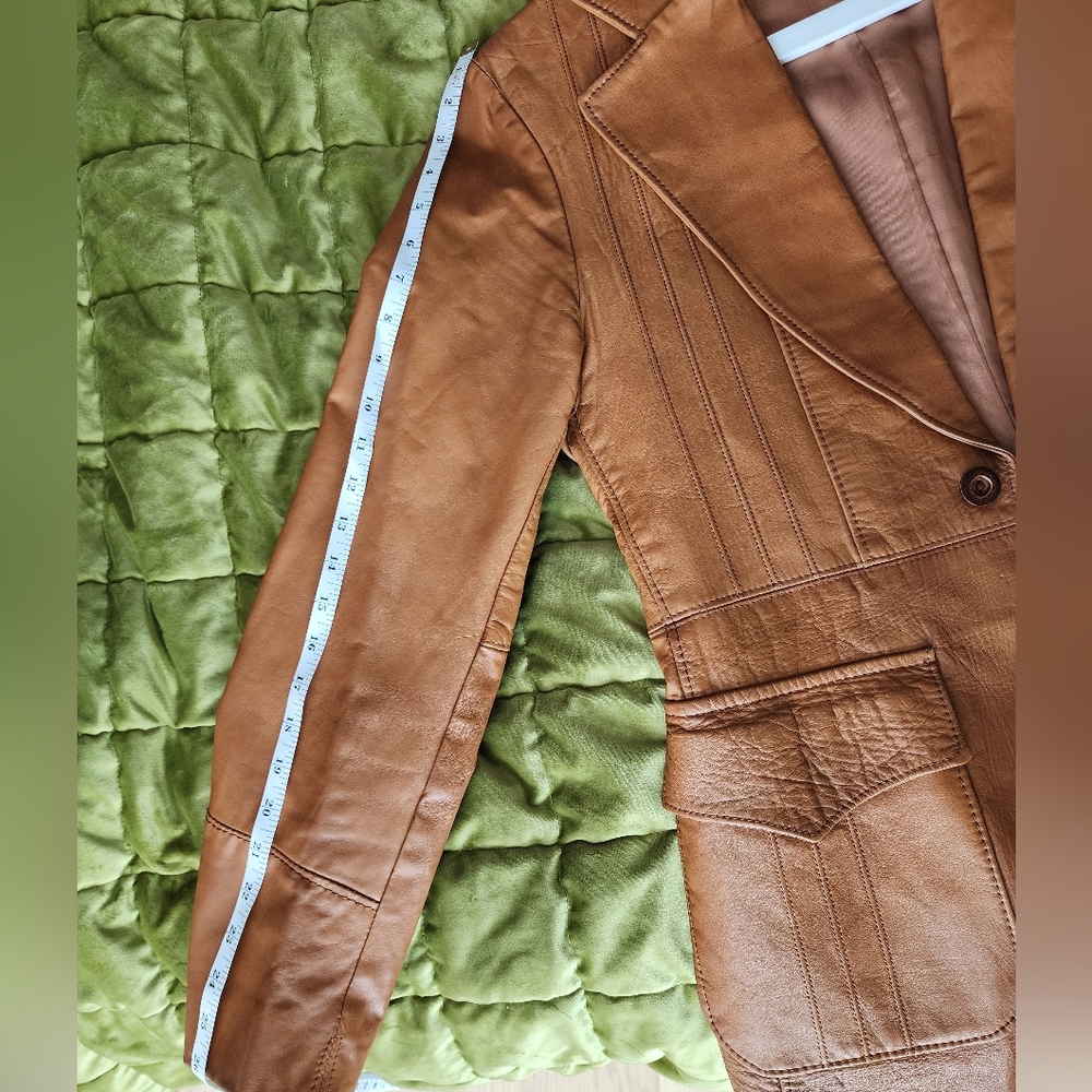 Vintage Pioneer Wear Leather Blazer - sz 38 - Picture 10 of 12